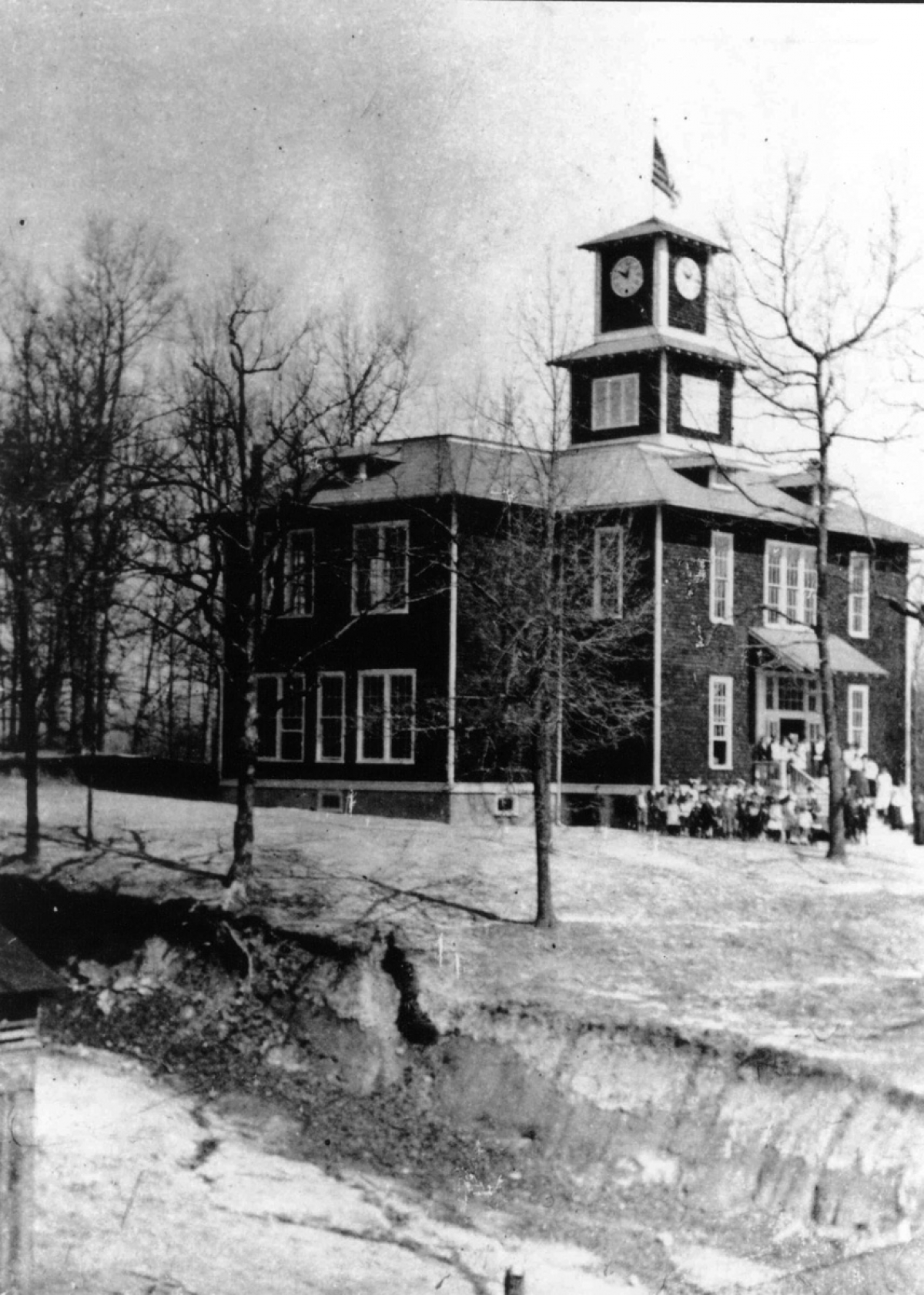 Town Clock School, 1919-1950